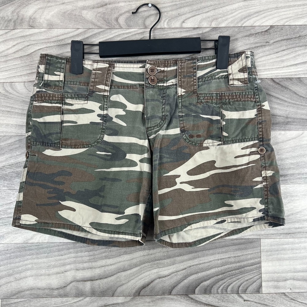 Vintage Havana Cargo Shorts Women's Large Green Camo Cotton Low-Rise Button-Fly